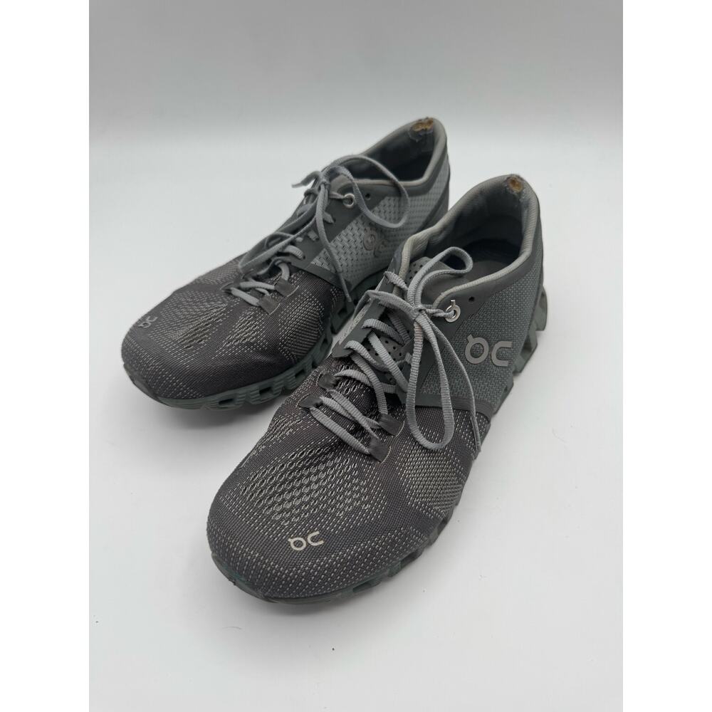 On Cloud Running Shoe Sneaker Gray Grey Size 9.5 Womens